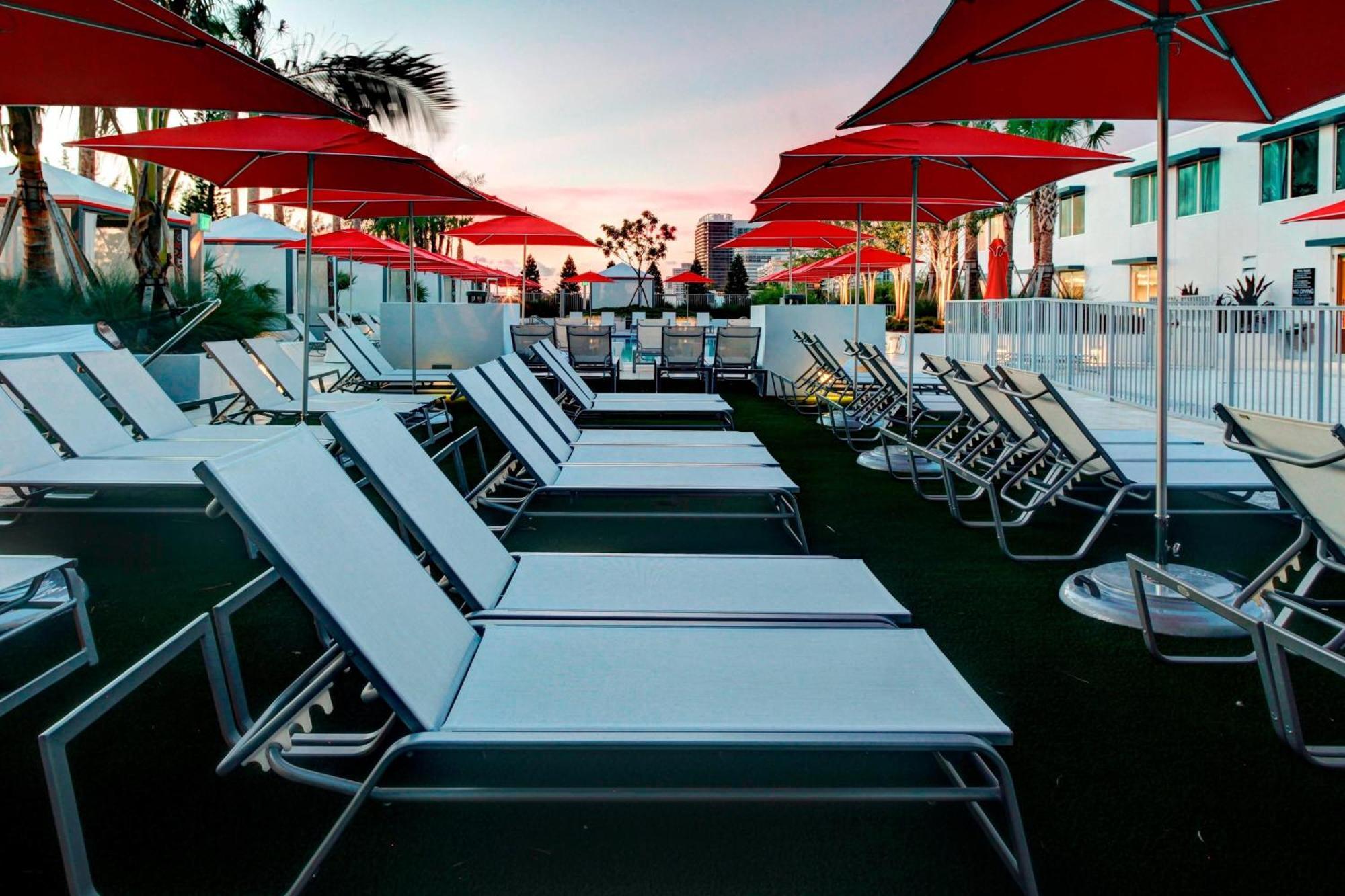 เรสซิเดนซ์ อินน์ ไมอามี บีช เซิร์ฟไซด์ Surfside ภายนอก รูปภาพ